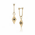 Facet Earring in yellow gold with black diamond, front and side view